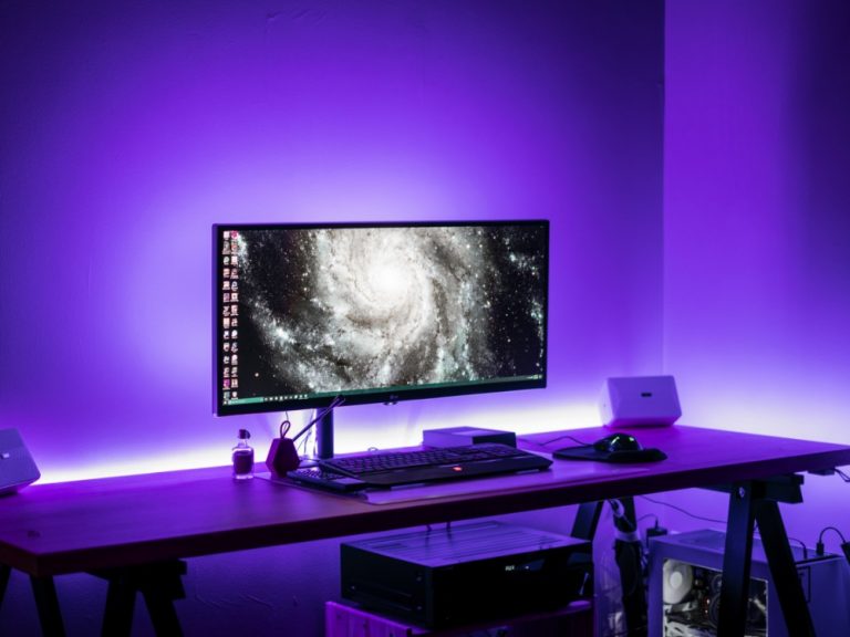 Apple iMac M1 Review: The Built-in Air Fryer is Defective